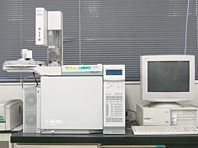 Agilent Technologies製 GC 6890plus