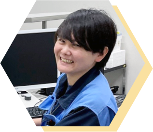 先輩社員2
